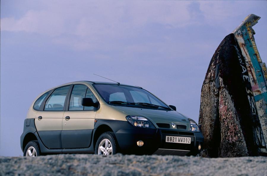  Renault Scenic RX4 2000 года  (фото 44 из 66)